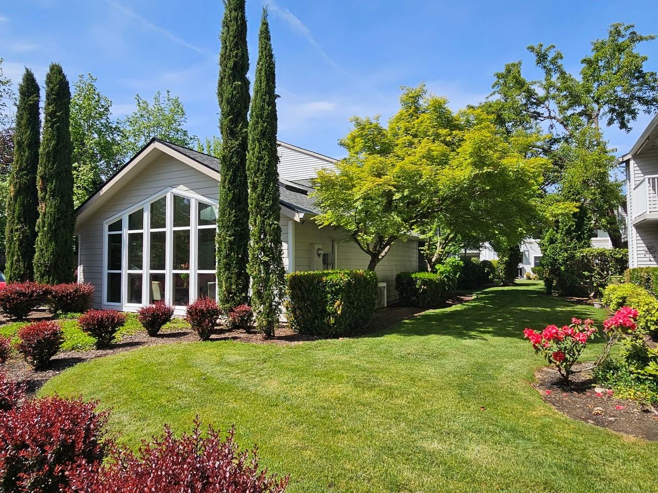 Trailside - Photo 5 of 5