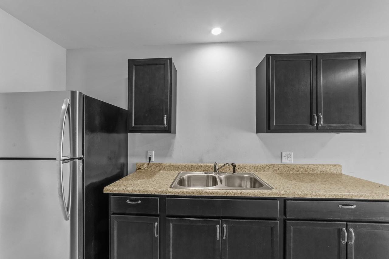 426 Thad Little Road - Photo 3 of 10