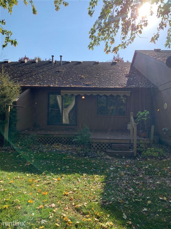 511 Park Pl #1 - Photo 3 of 21