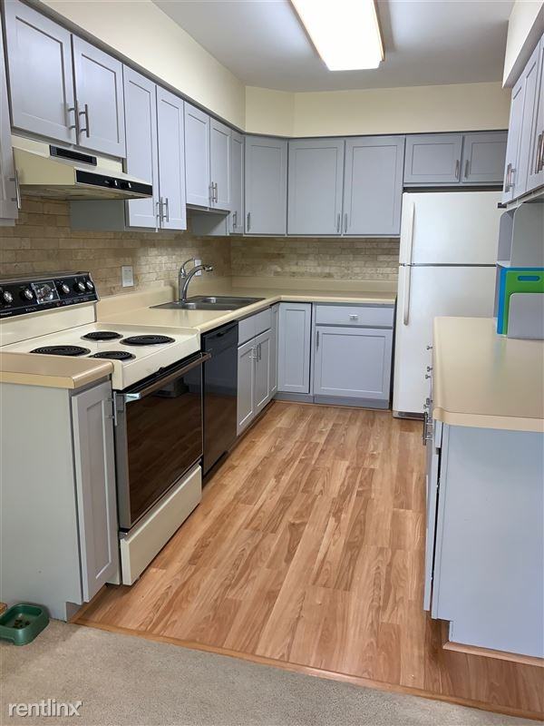 511 Park Pl #1 - Photo 5 of 21