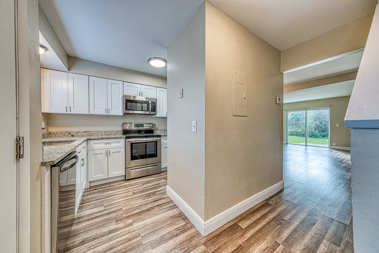 283 Gardner Ln #1 - Photo 6 of 8