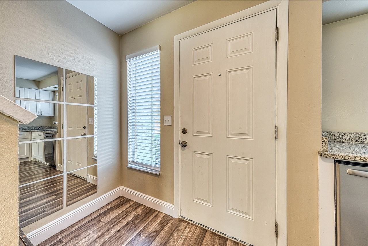 283 Gardner Ln #1 - Photo 7 of 8