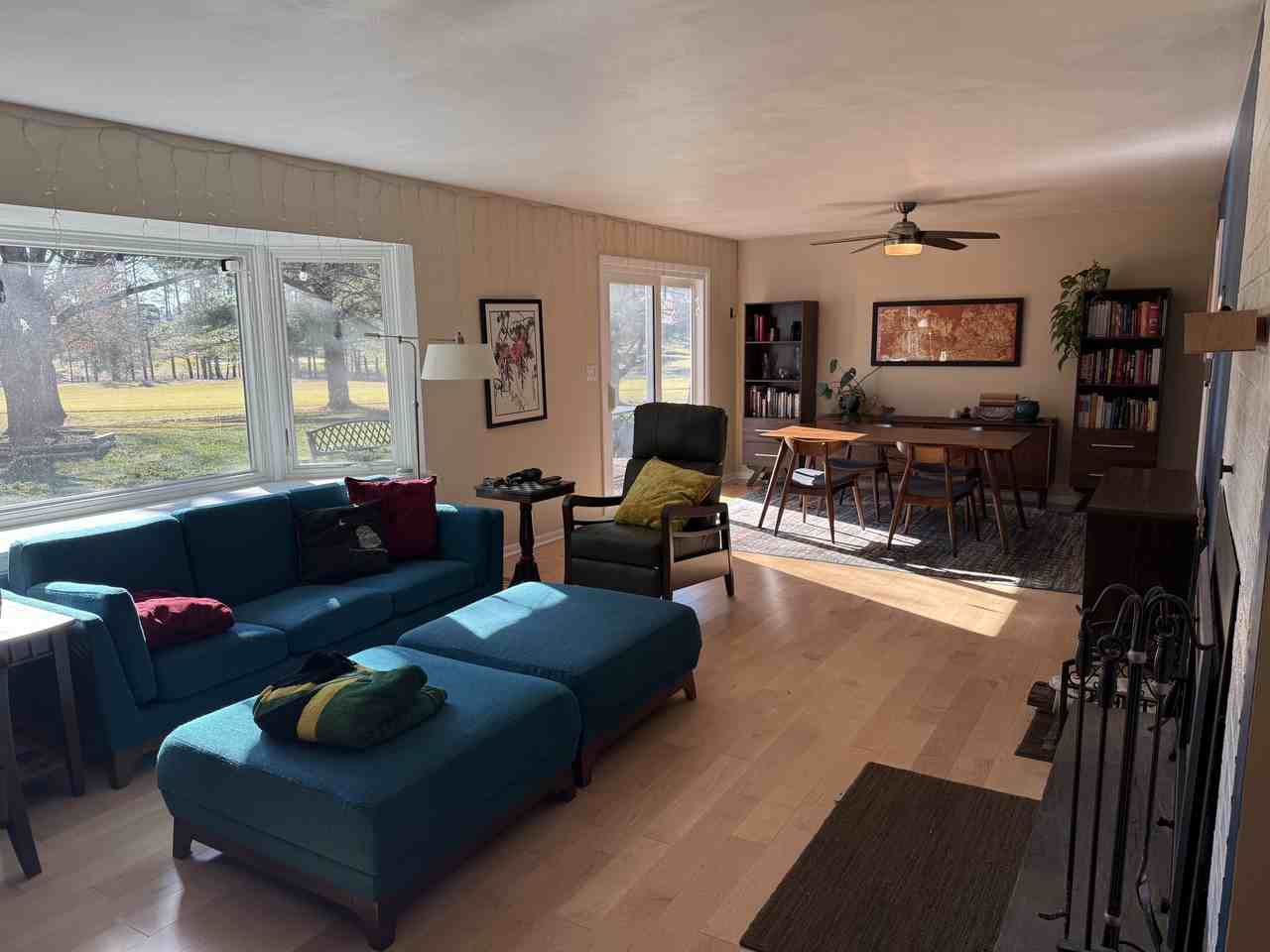 18 Cricklewood Cir #1 - Photo 4 of 34