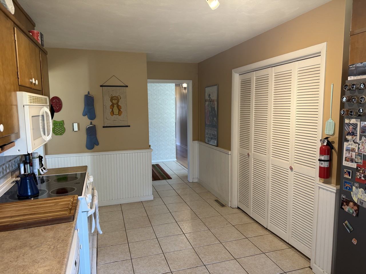 18 Cricklewood Cir #1 - Photo 6 of 34