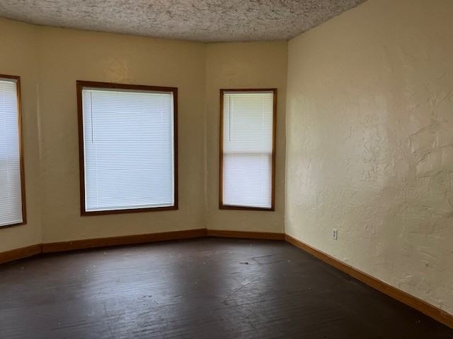 437 Center St #437 - Photo 2 of 8