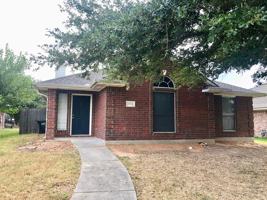 featured image of 2403 Carnation Ct #1