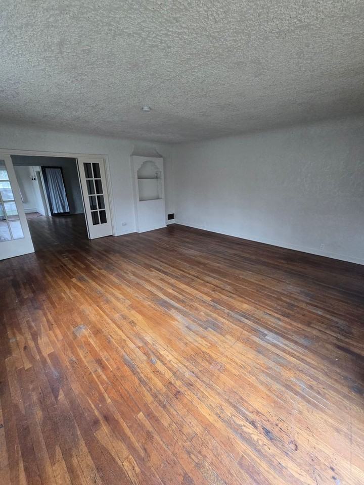 Han209 - Photo 3 of 22