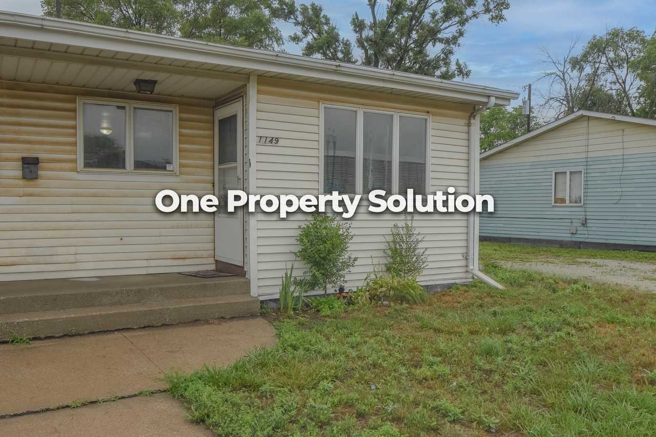 1149 Logan St #1 - Photo 3 of 15