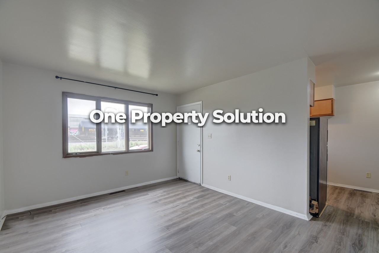 1149 Logan St #1 - Photo 7 of 15