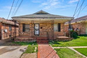 featured image of 932 Lewis St #1