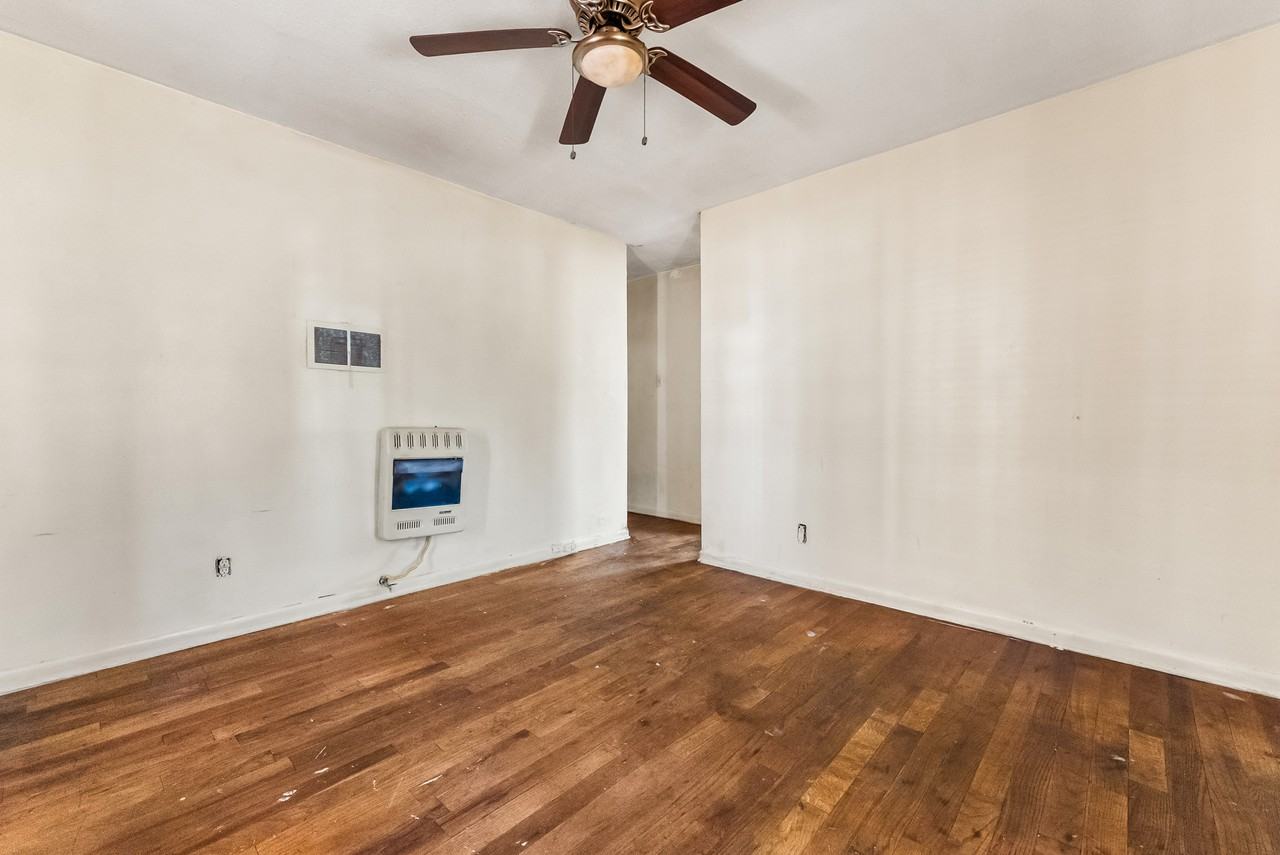 932 Lewis St #1 - Photo 3 of 18