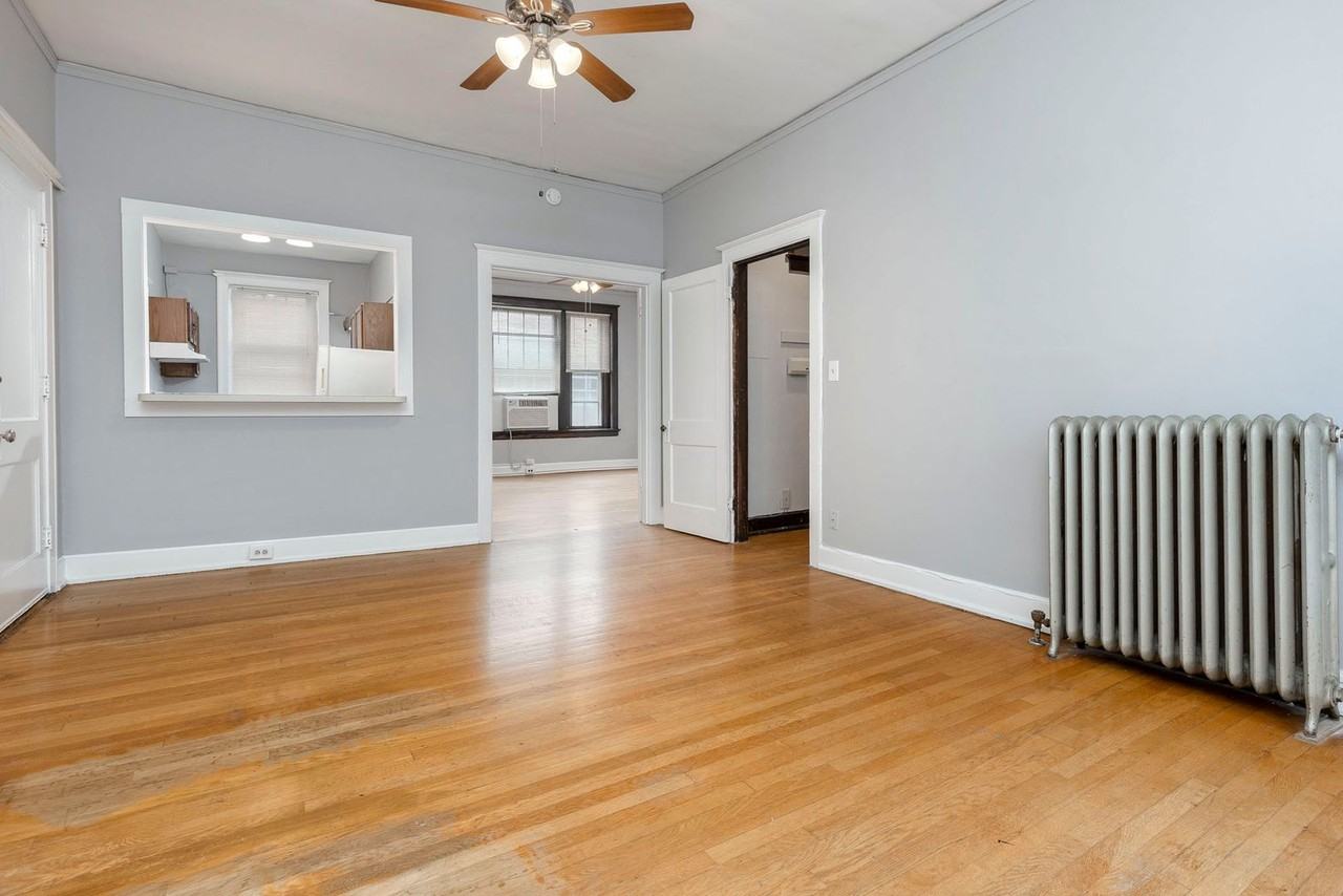 Cavalier Apartments - Photo 4 of 33