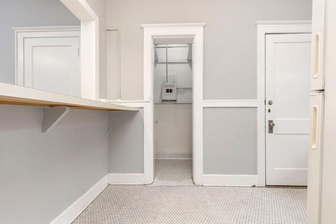 Cavalier Apartments - Photo 7 of 33