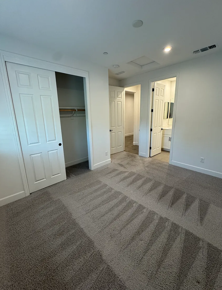 4613 S Hills Dr #1 - Photo 7 of 49