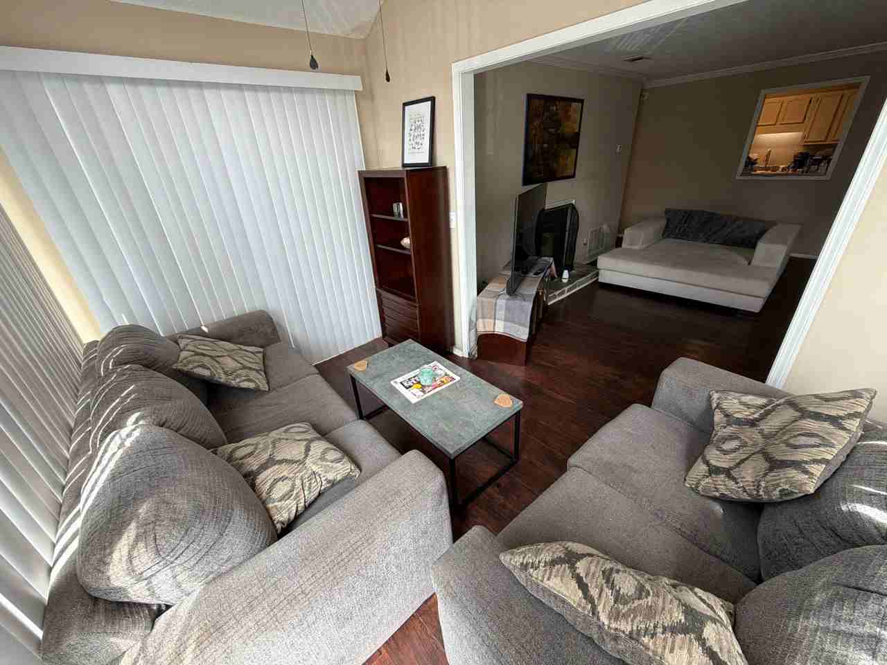 1386 Brockett Pl - Photo 6 of 29