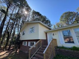 featured image of 916 Forge Rd