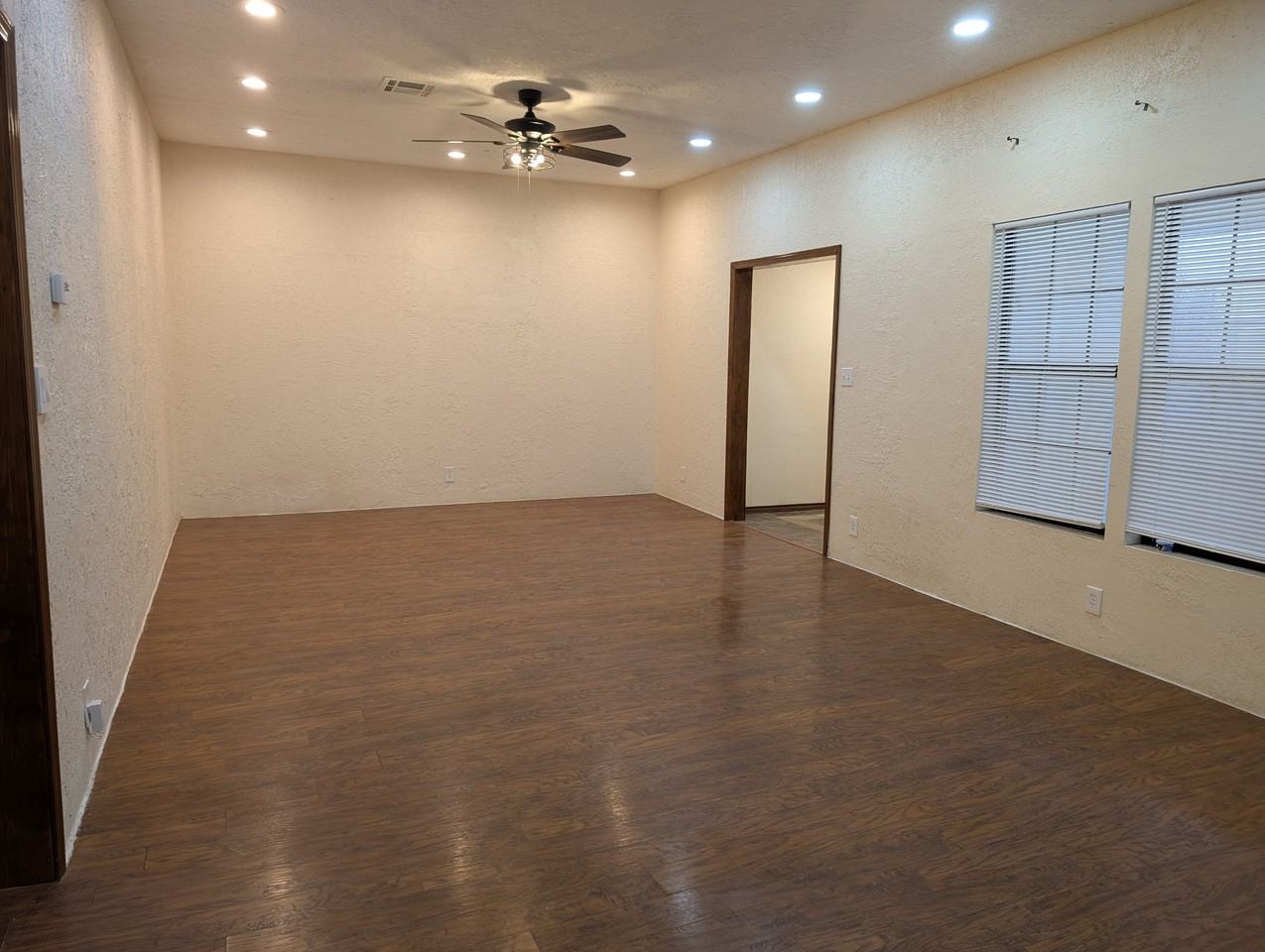 2422 Sw Jefferson Ave #1 - Photo 7 of 10