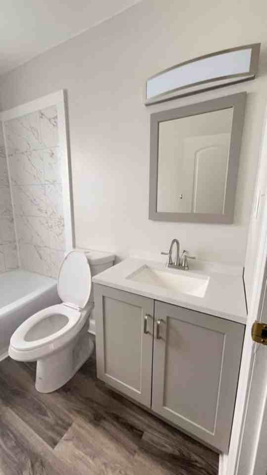 4901 Chamberlayne Ave - Photo 2 of 3