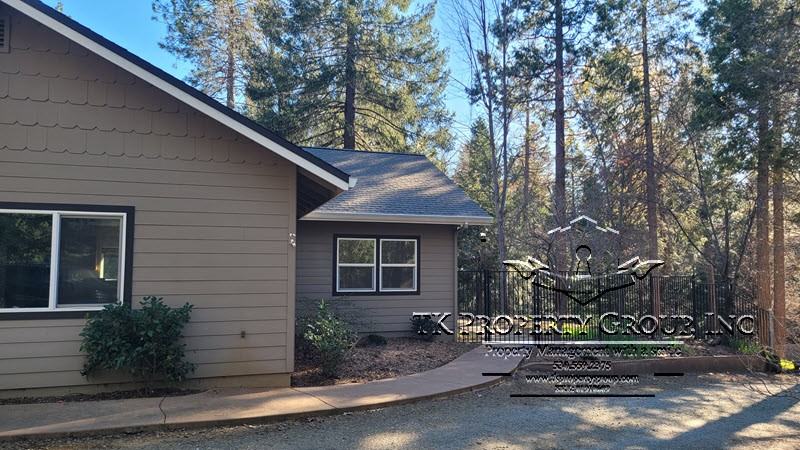 18449 Shasta Dam Way #1 - Photo 5 of 50