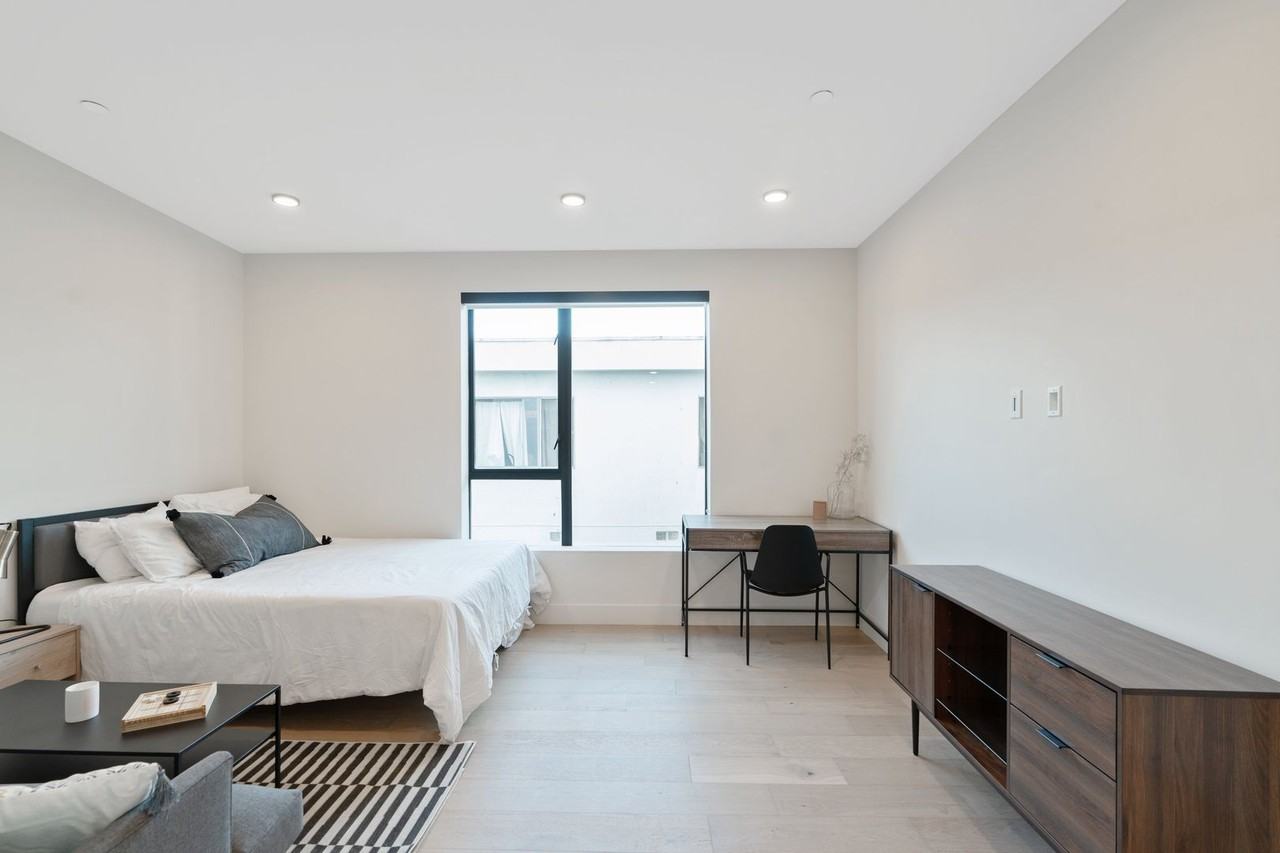 Make this Premier Community in Hollywood your new home! | Edenhaus Lexington - Photo 6 of 12