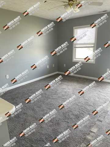 KWC 212 Sunset Dr #1 - Photo 3 of 6