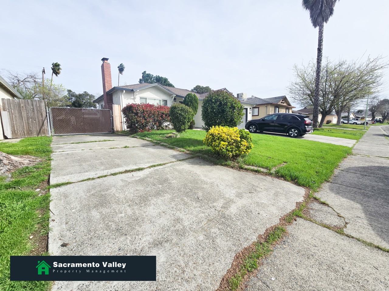 7625 Lytle St #1 - Photo 2 of 24