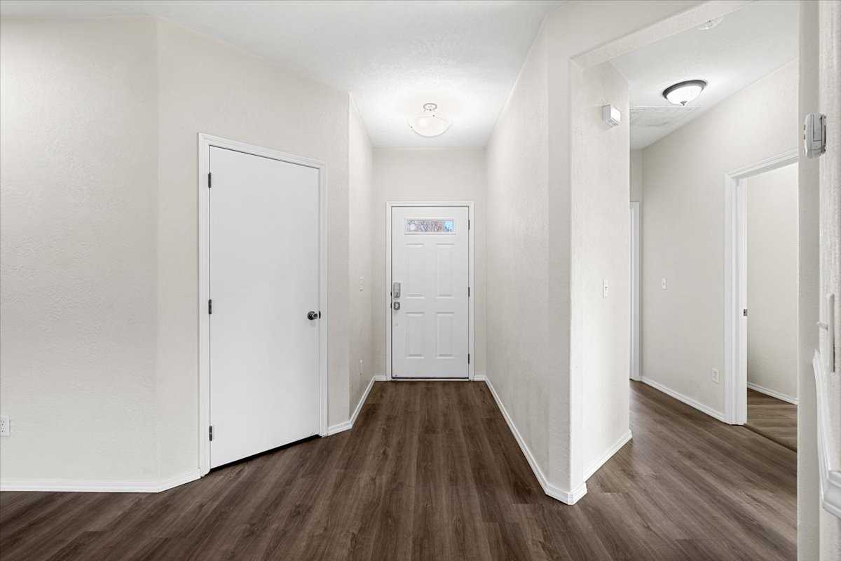 2540 Bethany Ct #1 - Photo 4 of 26