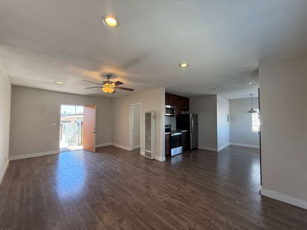 4375 51st St #75 - Photo 2 of 16