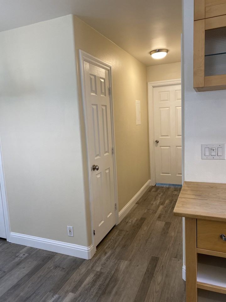 2607 Anchor Ave #2607 - Photo 6 of 9