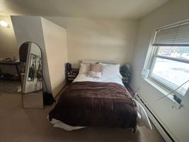 featured image of 765 Parkview Apartments