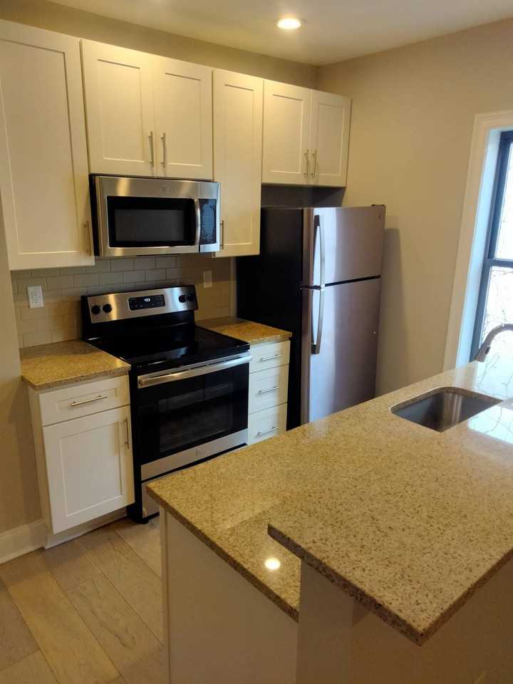 45 Imlay Street - 47 - 3B #47-3B - Photo 2 of 5