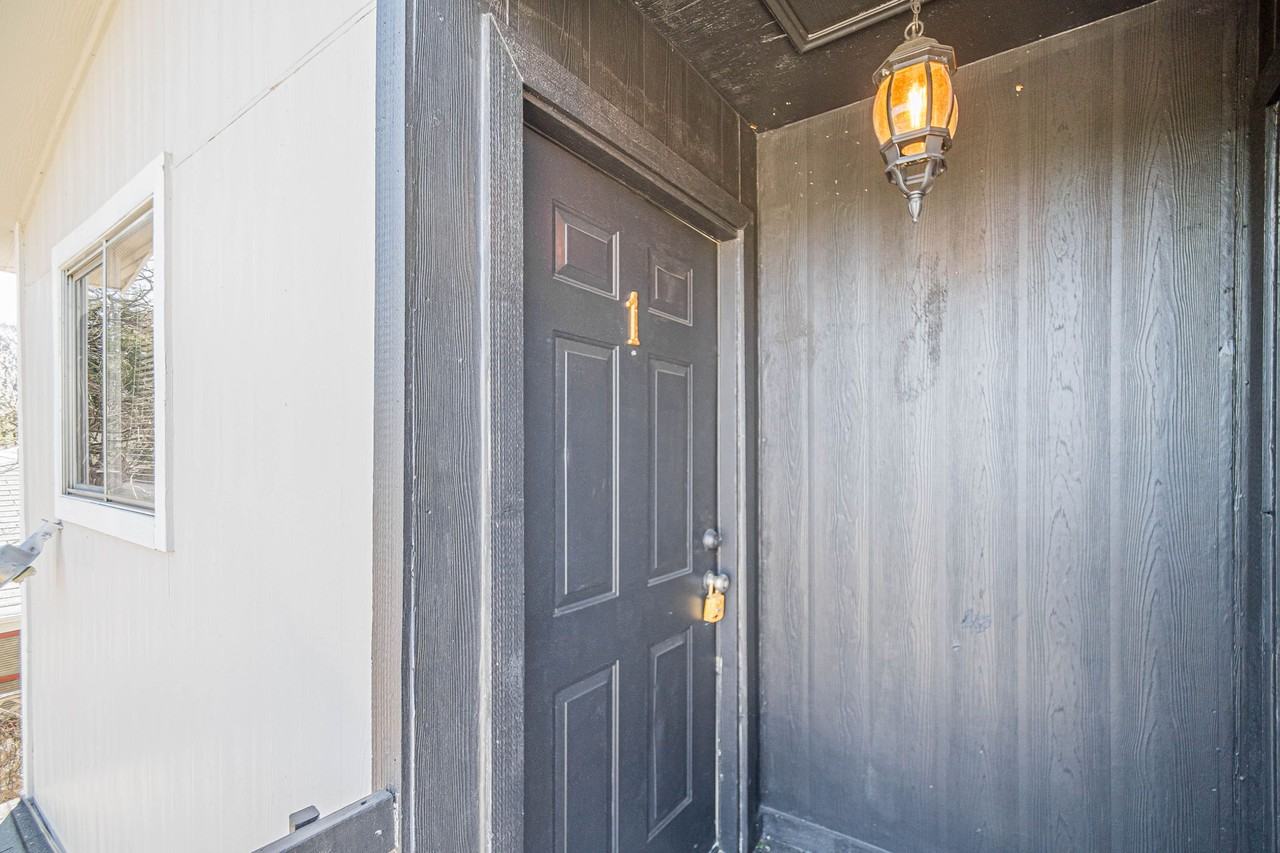 2323 Arbor Pl #1 - Photo 2 of 18