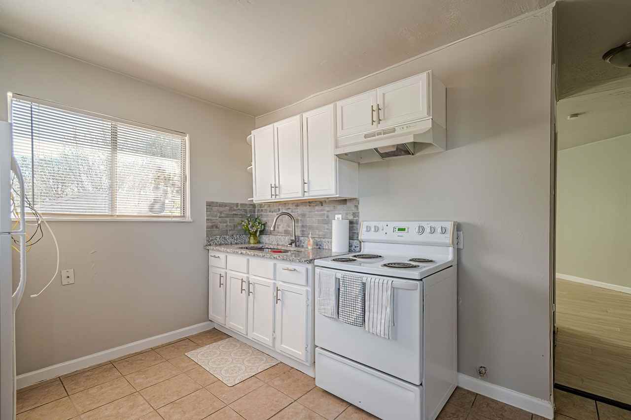 2323 Arbor Pl #1 - Photo 5 of 18