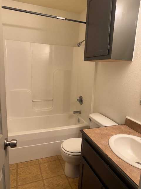 4213 Magnolia St #1 - Photo 7 of 10