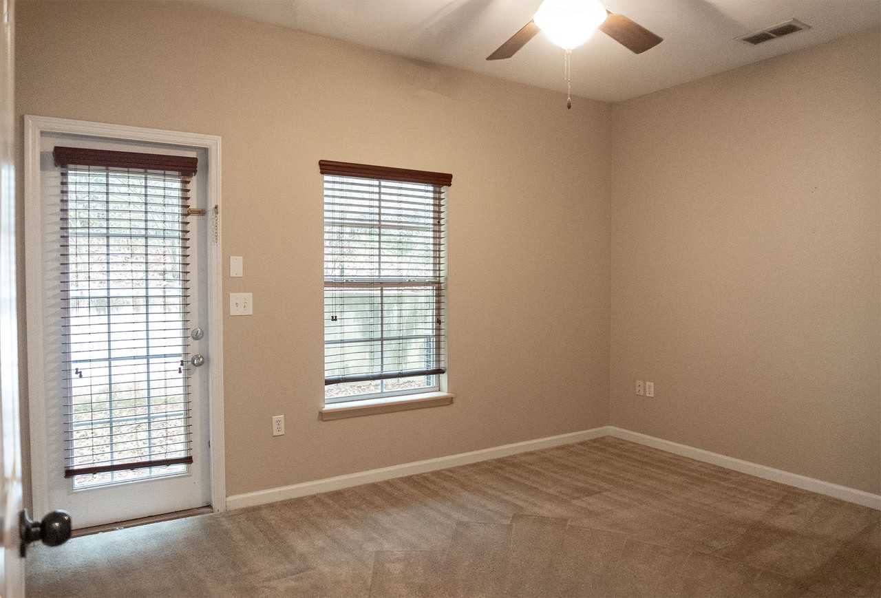 2295 Del Carmel Way #2295 - Photo 7 of 16