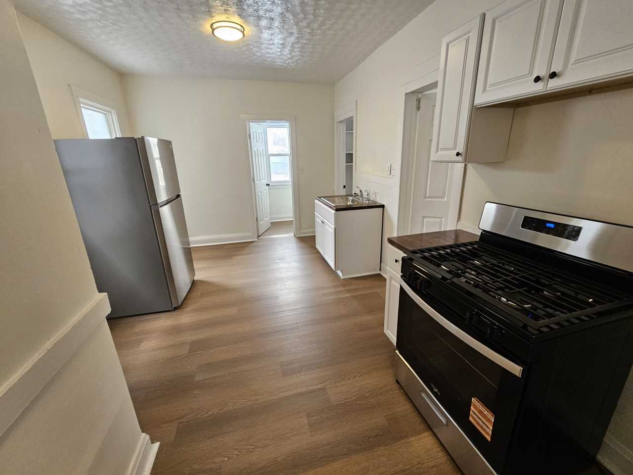 3609 Riverside Ave - Photo 4 of 12