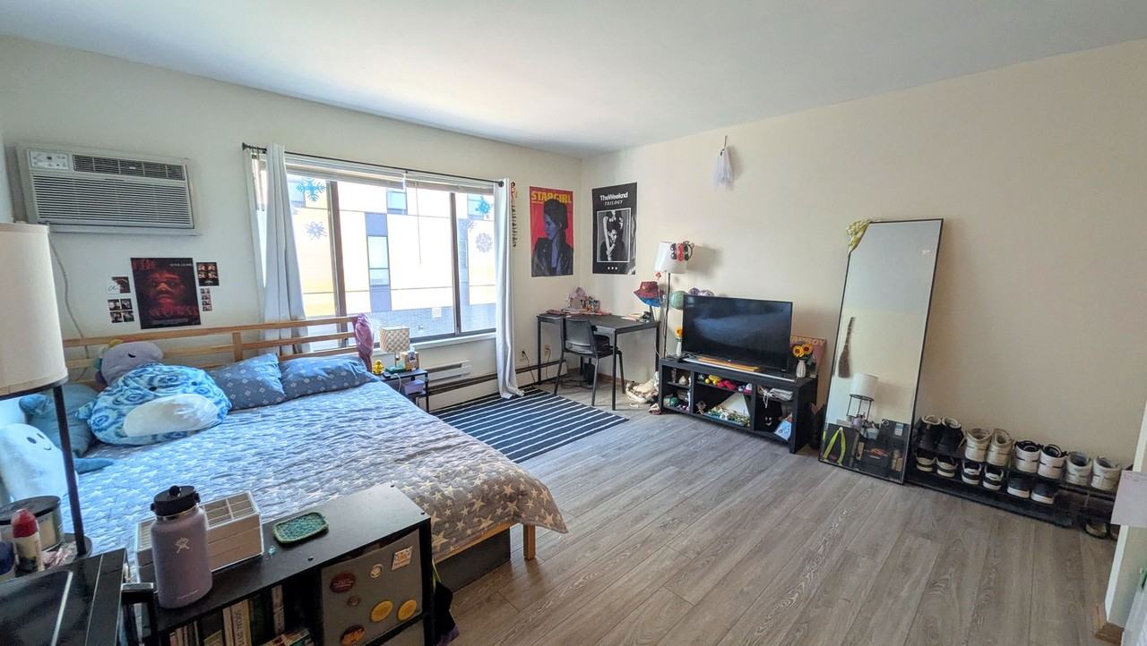 1215 4th Street SE - Photo 3 of 14
