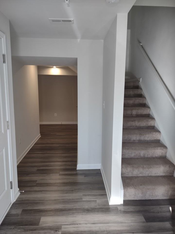 312 Tournament Cir - Photo 2 of 10