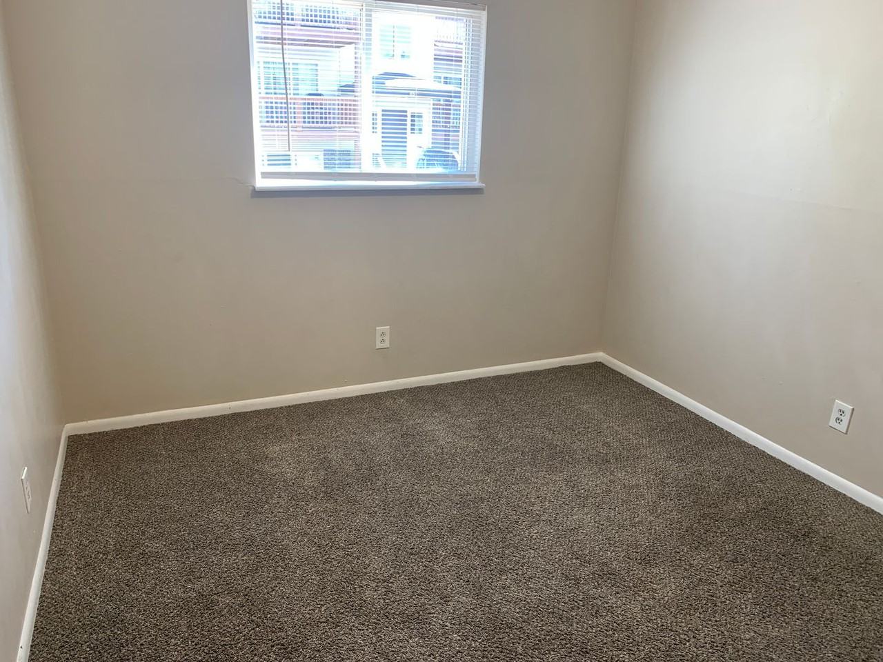 Capitol Hill Apartments - Photo 7 of 26