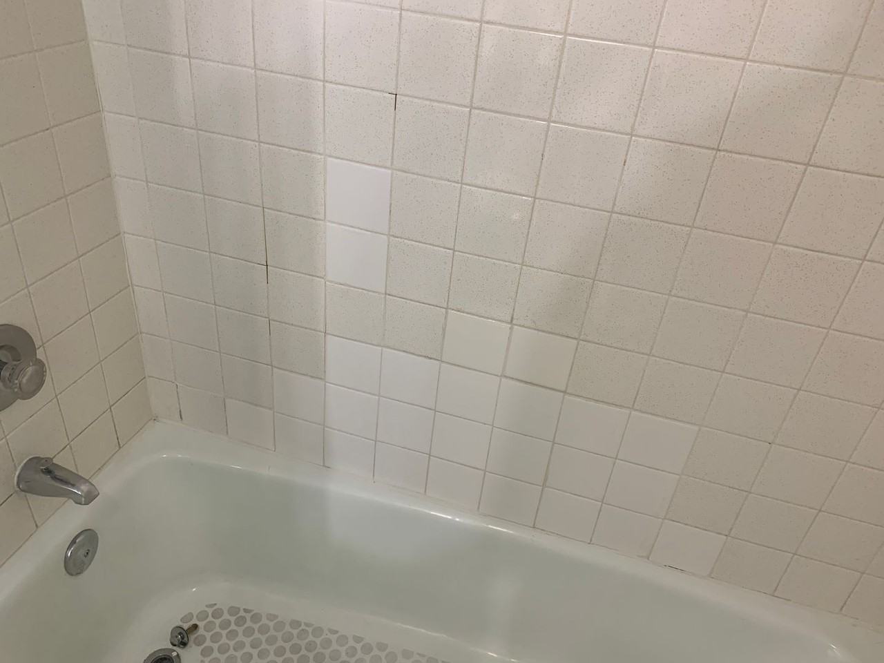 Capitol Hill Apartments - Photo 6 of 26