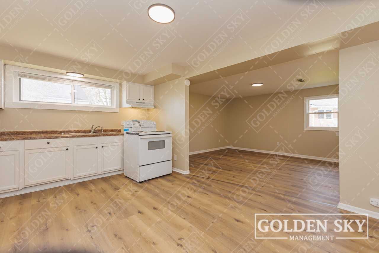4609 S Madison St #NA - Photo 2 of 7