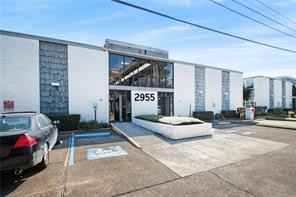 2955 Ridgelake Dr #108