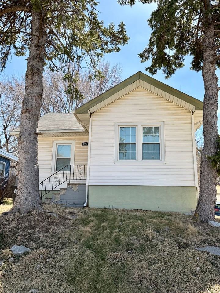 4921 William St - Photo 2 of 11