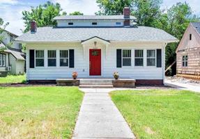featured image of 3437 Country Club Pl #1