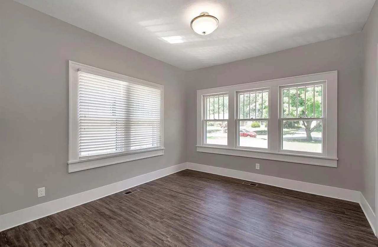 3437 Country Club Pl #1 - Photo 4 of 10