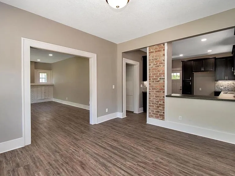 3437 Country Club Pl #1 - Photo 5 of 10