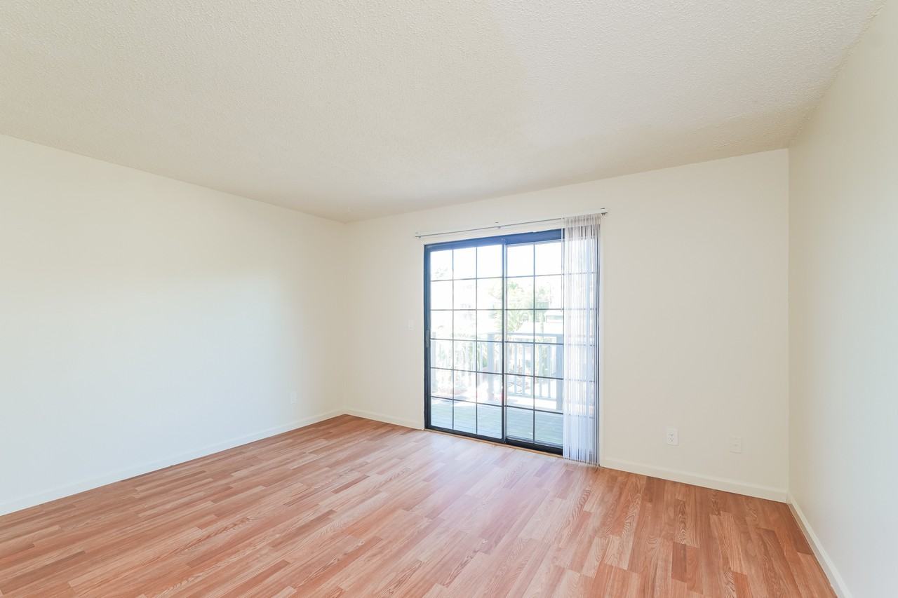 233 Florida StreetUnit D #D - Photo 4 of 12