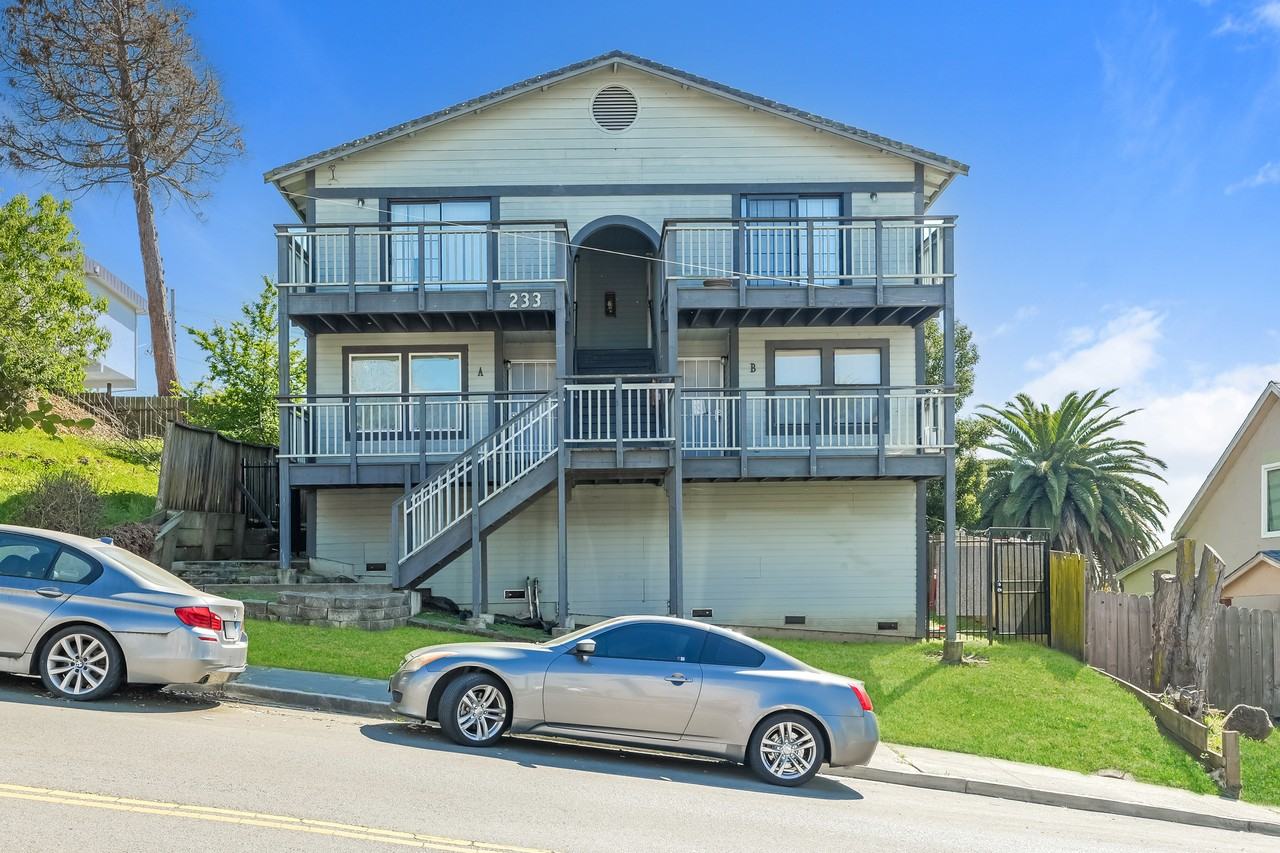 233 Florida StreetUnit D #D - Photo 6 of 12