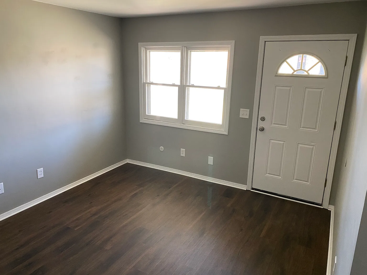 1620 S Edwards St #1 - Photo 4 of 7