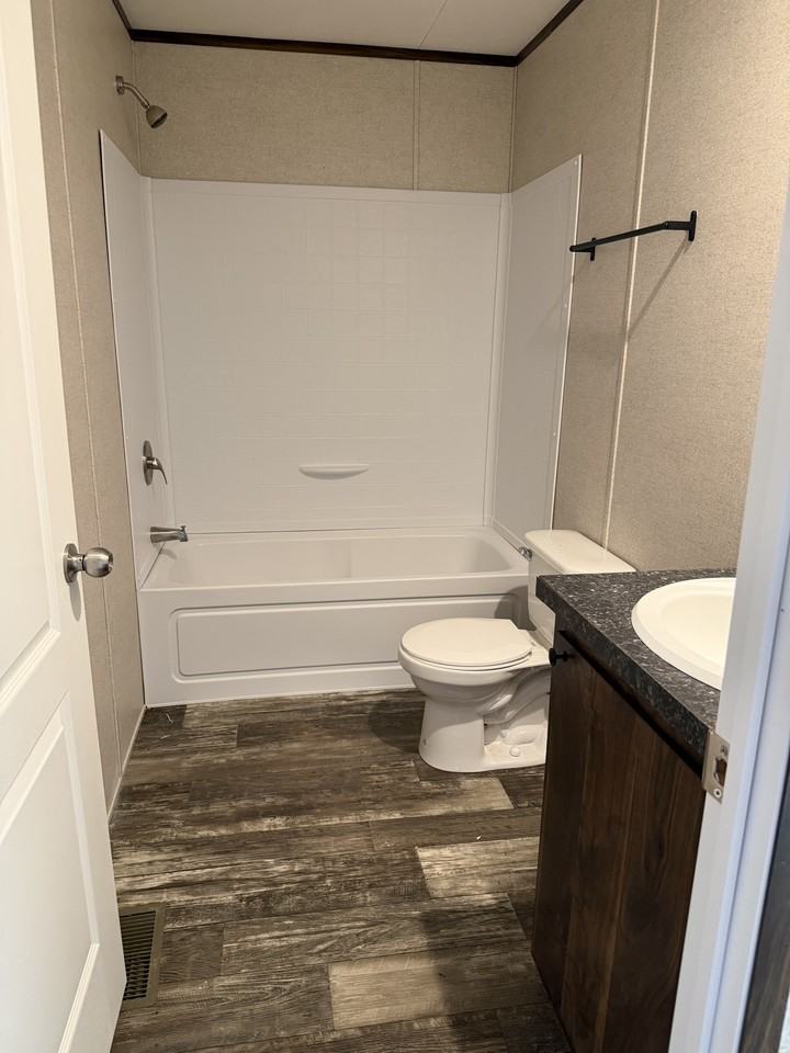 501 Mercedes St #1 - Photo 2 of 15